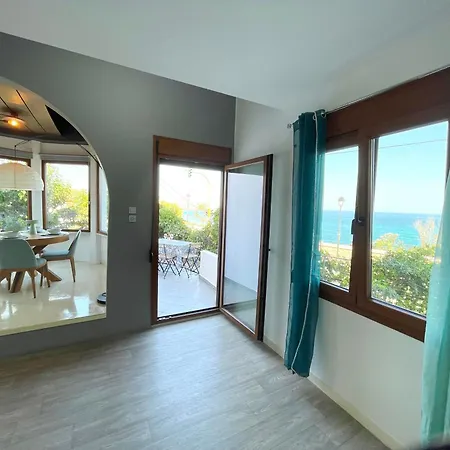 Holiday home Naos-sea Front Vacation By Chania Center