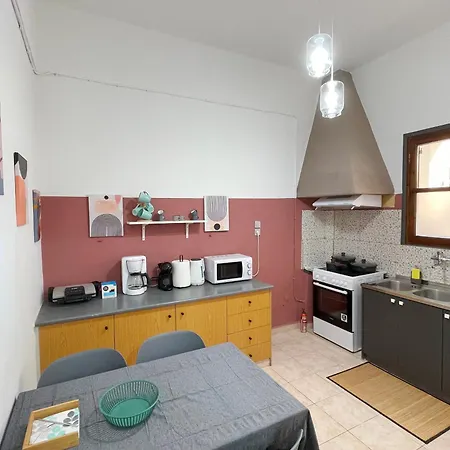 Naos-sea Front Vacation By Chania Center Holiday home *