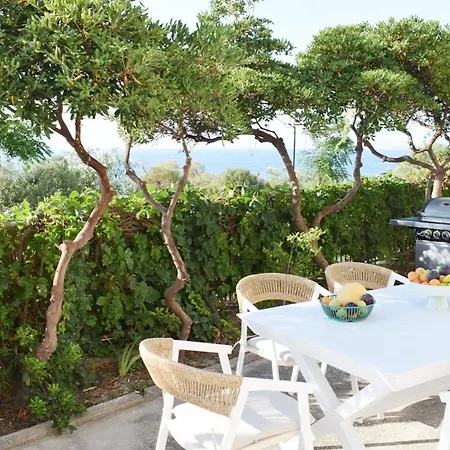 Naos-sea Front Vacation By Chania Center Holiday home Chania (Crete)