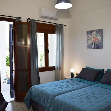 Naos-sea Front Vacation By Chania Center Holiday home *